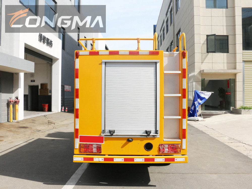 凯马小型工程救险车(800m³/h)
